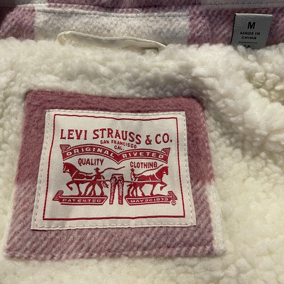Levi's Women's Wool Blend Sherpa Lined Long Shacket - Picture 5 of 16